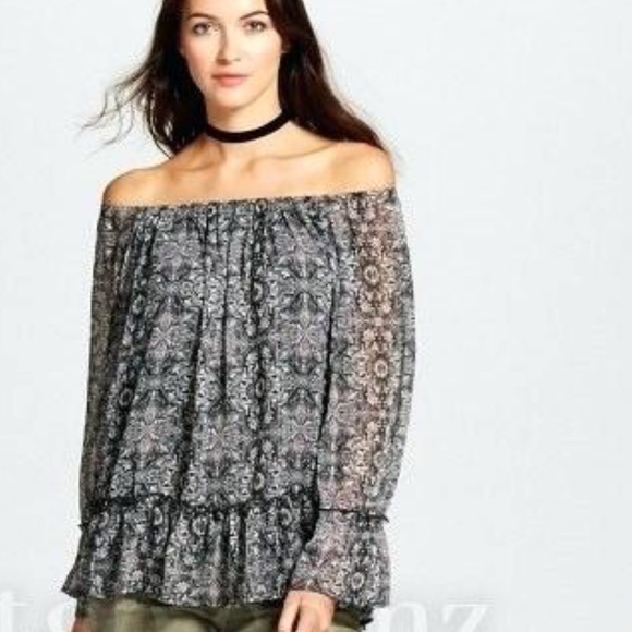 Knox Rose Tops - Knox Rose off the shoulder top-XS